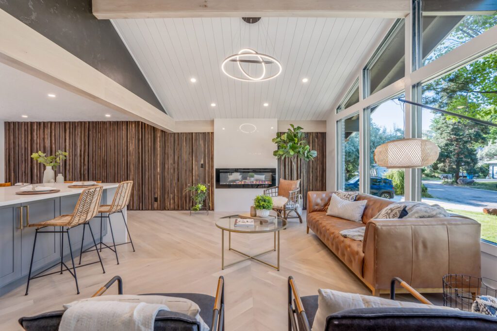 2269 S Scyene Way 12