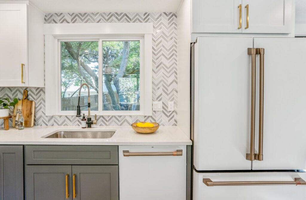 2269 S Scyene Way 19