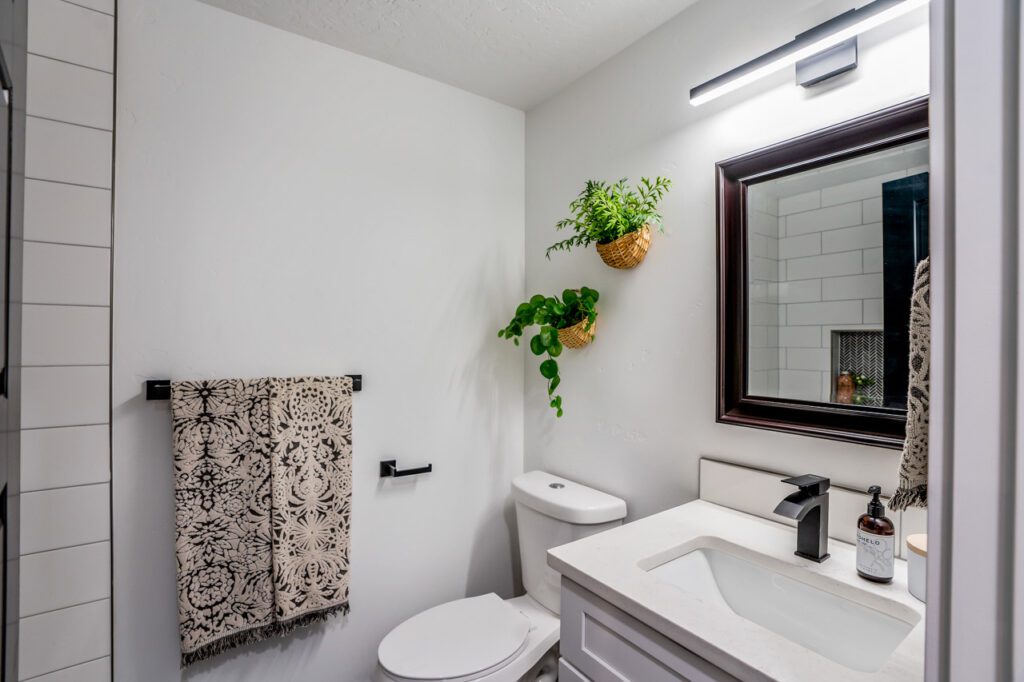 2269 S Scyene Way 25