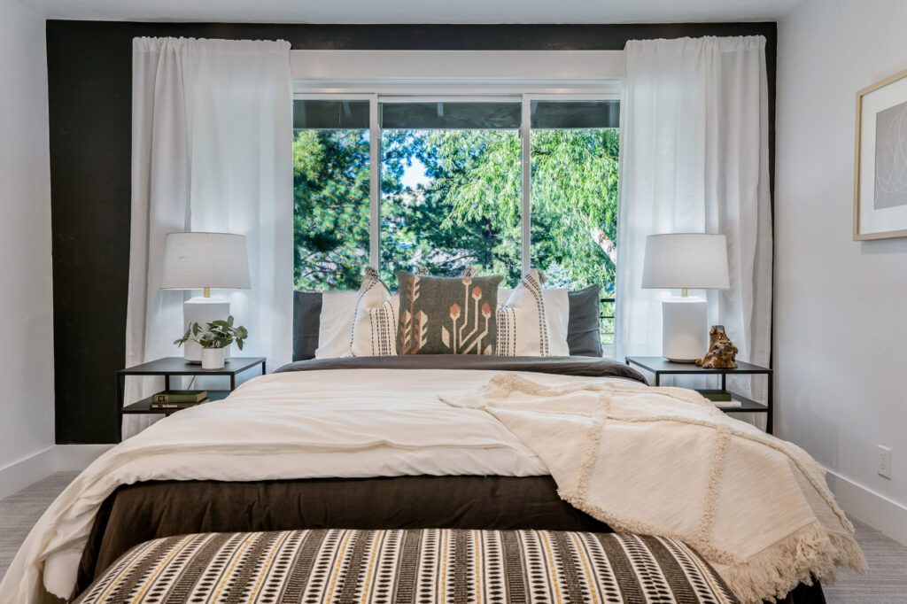 2269 S Scyene Way 33