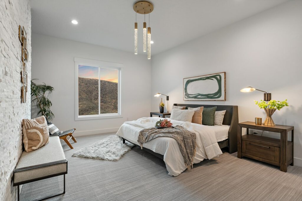 6599 N High Valley 27