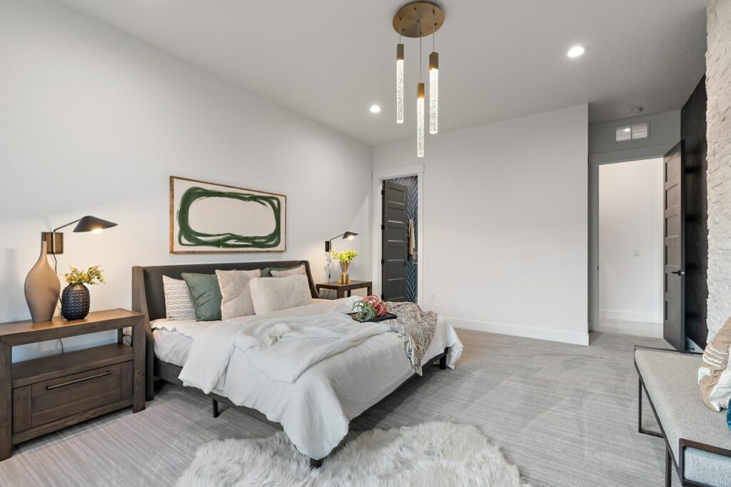 6599 N High Valley 30