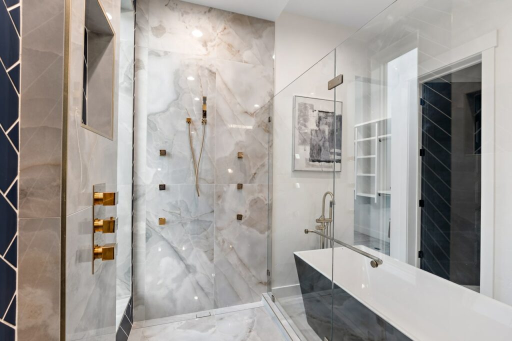 6599 N High Valley 34