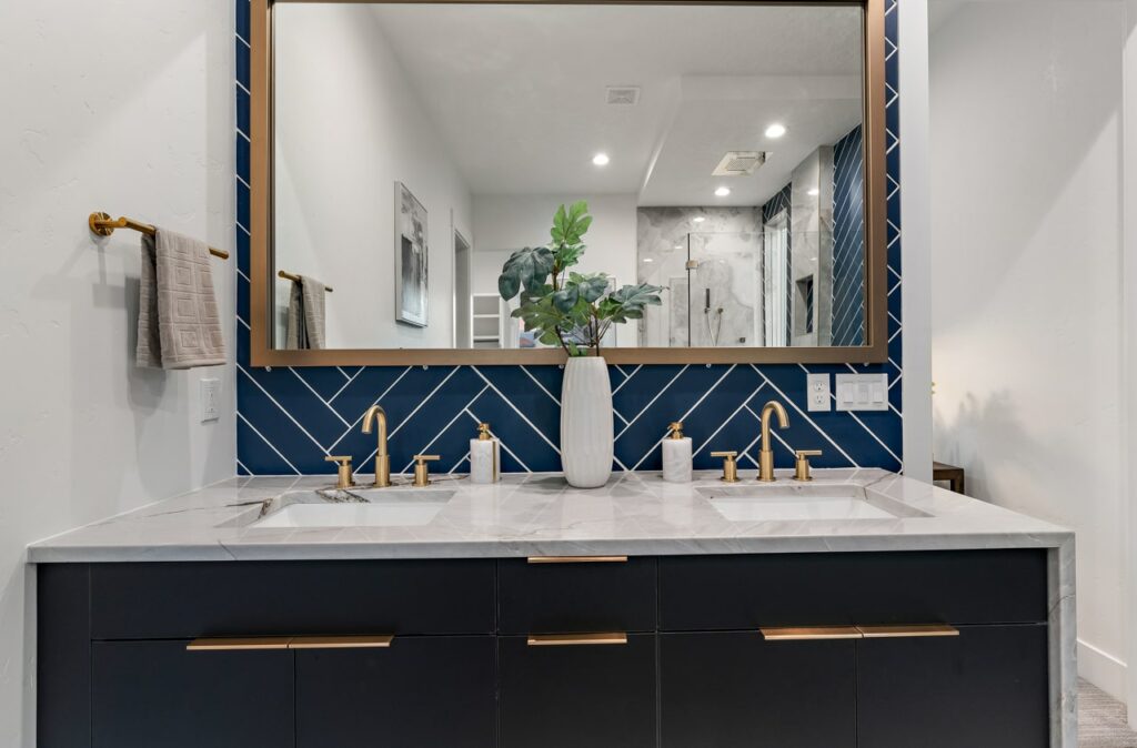 6599 N High Valley 35