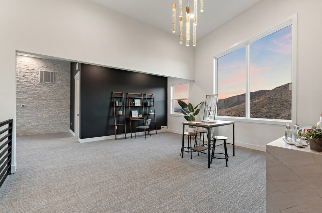 6599 N High Valley 43