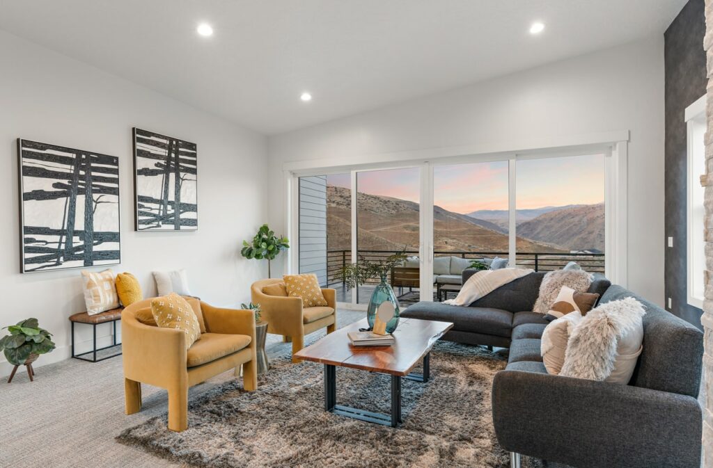 6599 N High Valley 45