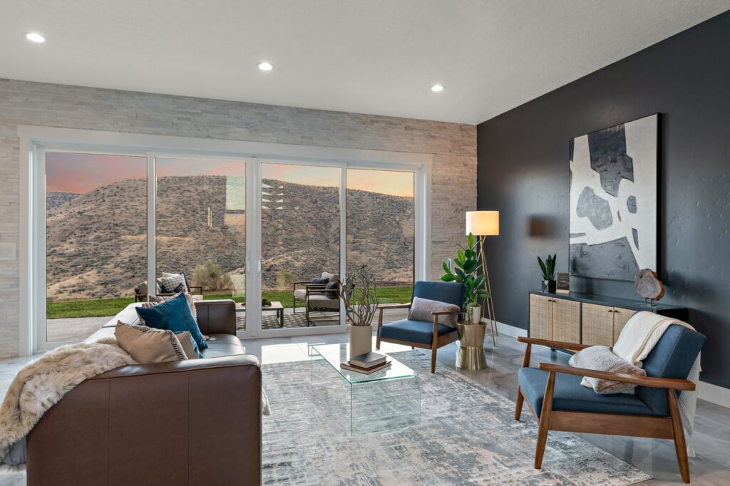 6599 N High Valley 6