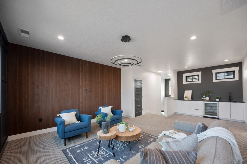 74 Upstairs Living Area